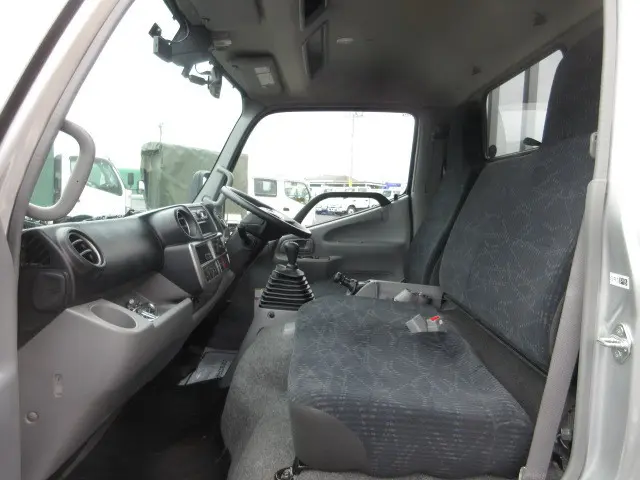 トヨタ ダイナ 2KG-XZU695(4WD)の写真27