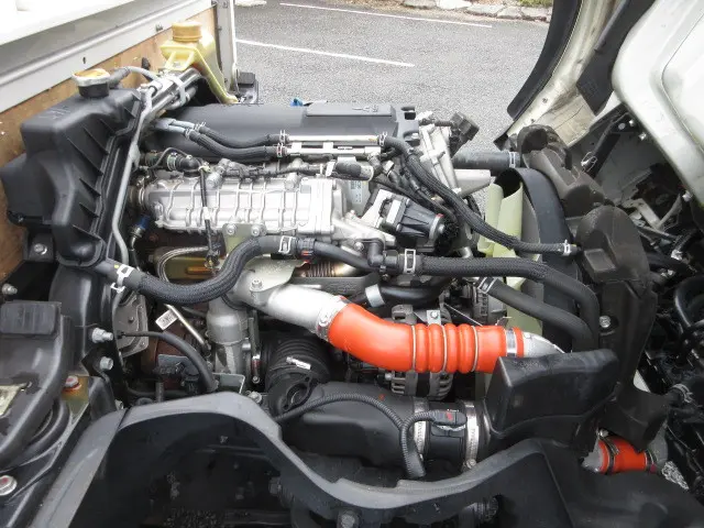 三菱 キャンター 2TG-FDA00(4WD)の写真29