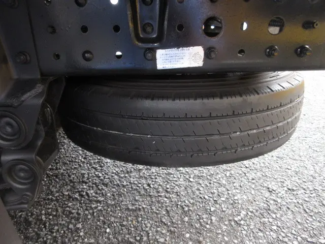 三菱 キャンター 2TG-FDA00(4WD)の写真43