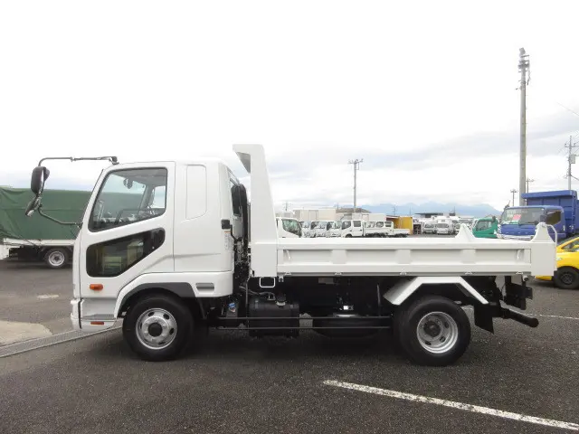 三菱 ファイター 2KG-FK62F(2WD)の写真5