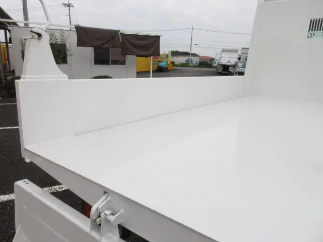 三菱 ファイター 2KG-FK62F(2WD)の写真12