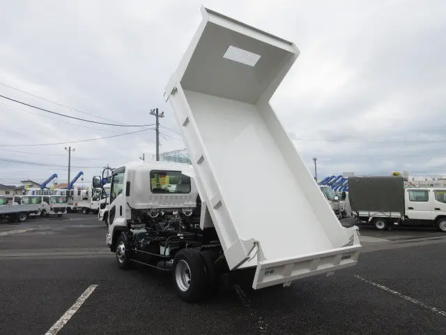 いすゞ フォワード 2RG-FRR90S4(2WD)の写真11