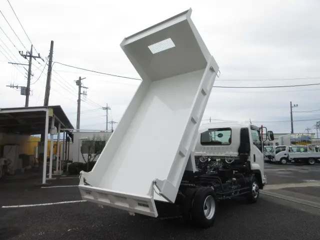 いすゞ フォワード 2RG-FRR90S4(2WD)の写真12