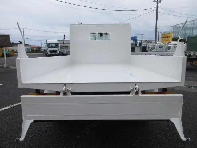 いすゞ フォワード 2RG-FRR90S4(2WD)の写真15