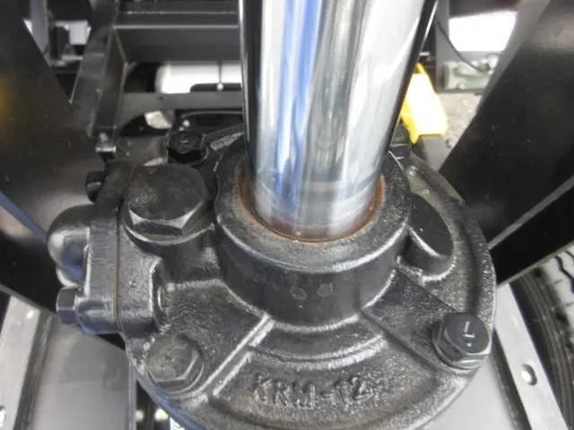 いすゞ フォワード 2RG-FRR90S4(2WD)の写真20