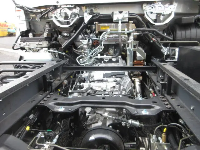 いすゞ フォワード 2RG-FRR90S4(2WD)の写真21