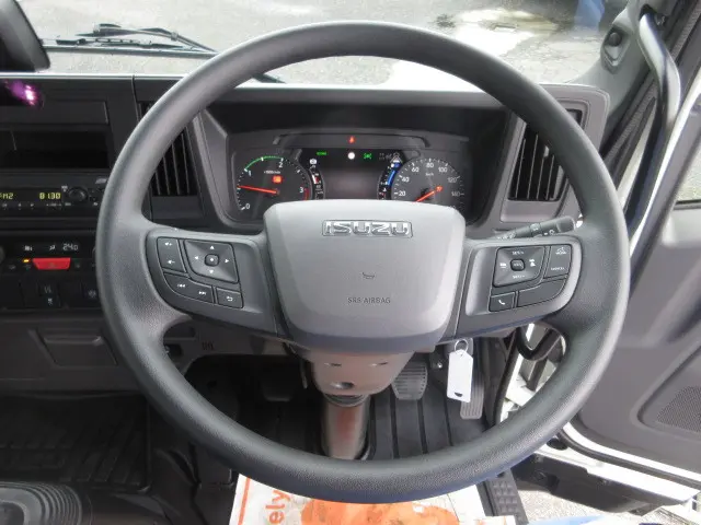 いすゞ フォワード 2RG-FRR90S4(2WD)の写真25