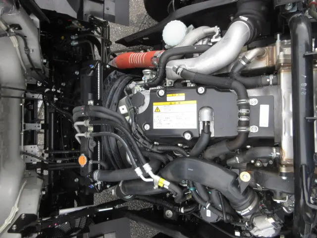 いすゞ フォワード 2RG-FRR90S4(2WD)の写真34