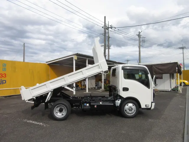 日産 アトラス 2WG-AJR88AT(2WD)の写真12