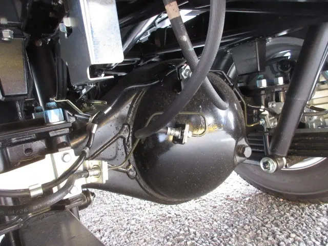 日産 アトラス 2WG-AJR88AT(2WD)の写真38
