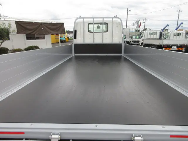 日産 アトラス 2WG-AMS88AC(4WD)の写真9