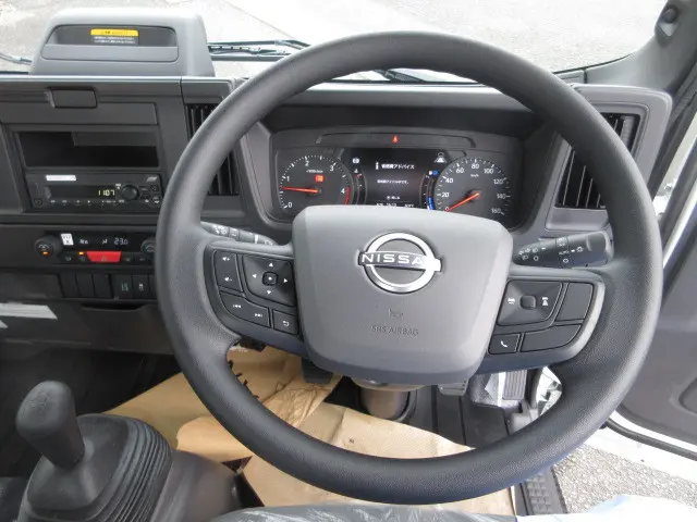 日産 アトラス 2WG-AMS88AC(4WD)の写真14
