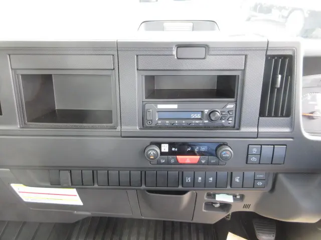 日産 アトラス 2WG-APS88AC(4WD)の写真18
