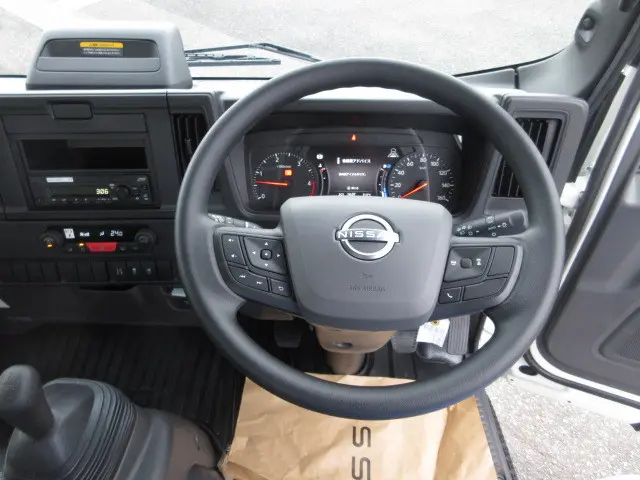 日産 アトラス 2WG-APS88AC(4WD)の写真15