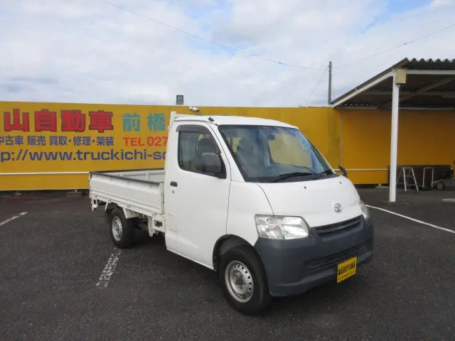 トヨタ タウンエースバン DBF-S412U(4WD)の写真2