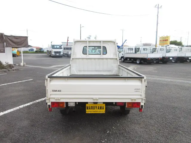 トヨタ タウンエースバン DBF-S412U(4WD)の写真7