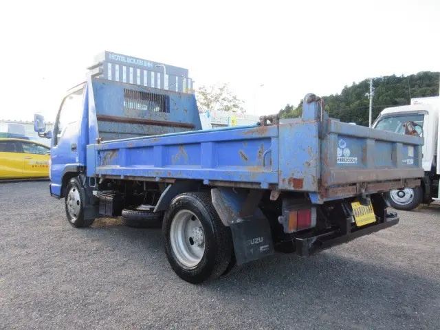 いすゞ エルフ BKG-NJR85AD(2WD)の写真3