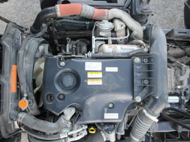 いすゞ エルフ BKG-NJR85AD(2WD)の写真34