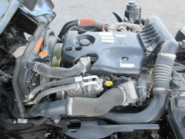 いすゞ エルフ BKG-NJR85AD(2WD)の写真35