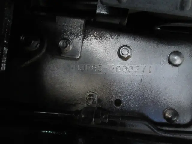 いすゞ エルフ BKG-NJR85AD(2WD)の写真37