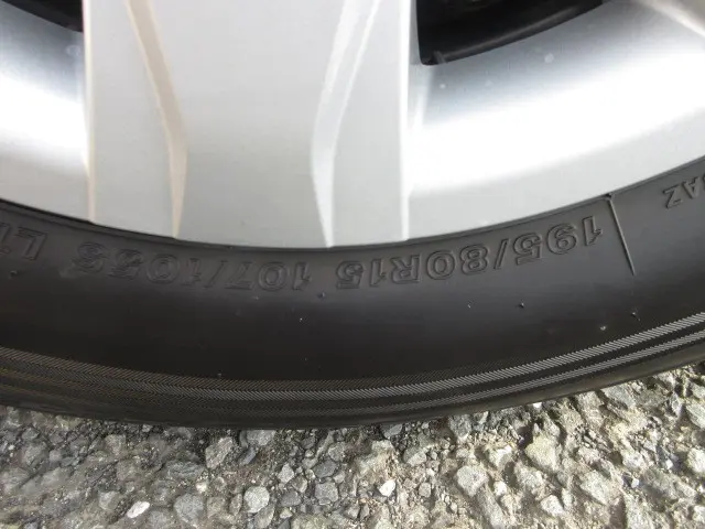 トヨタ ハイエースバン 3DF-GDH206V(4WD)の写真46