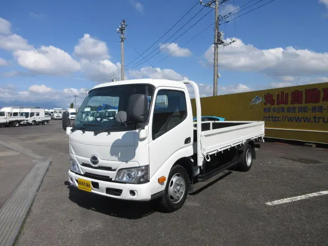 日野 デュトロ 2RG-XZU655M(2WD)の写真1