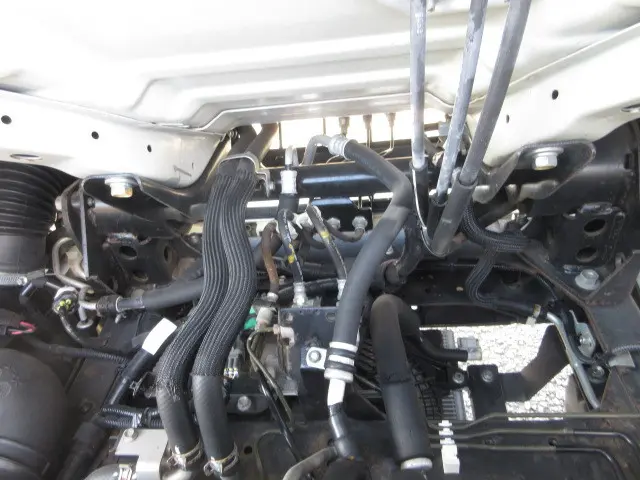 いすゞ エルフ TRG-NHR85A(2WD)の写真28