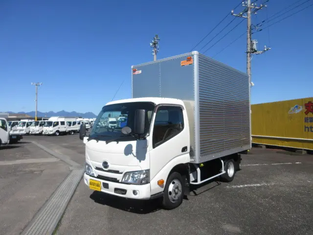 日野 デュトロ 2RG-XZC605M(2WD)の写真1