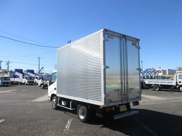 日野 デュトロ 2RG-XZC605M(2WD)の写真3