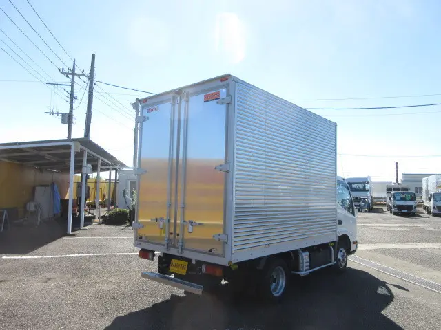 日野 デュトロ 2RG-XZC605M(2WD)の写真4