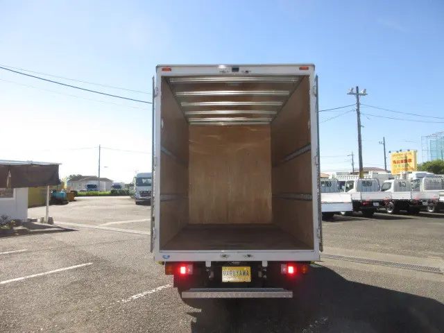 日野 デュトロ 2RG-XZC605M(2WD)の写真8