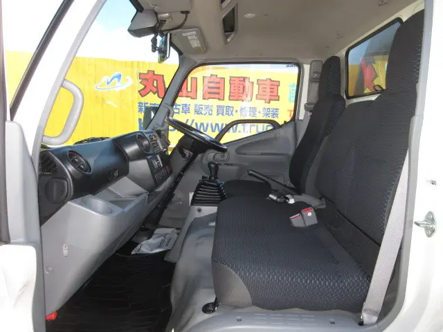 日野 デュトロ 2RG-XZC605M(2WD)の写真27