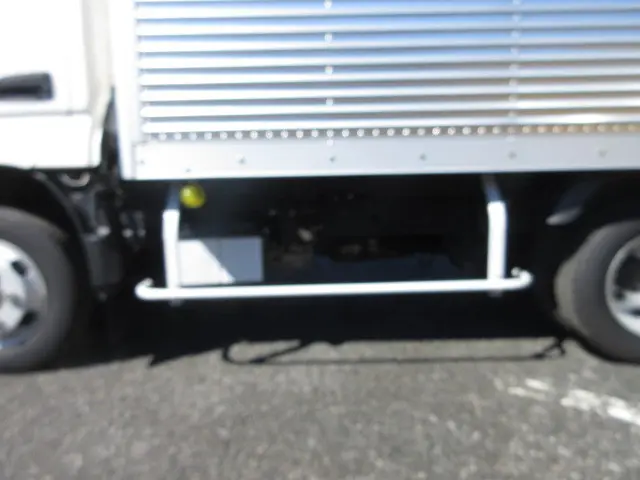 日野 デュトロ 2RG-XZC605M(2WD)の写真35