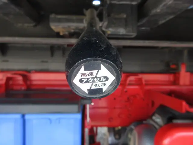 いすゞ フォワード 2RG-FSR90S2(2WD)の写真45