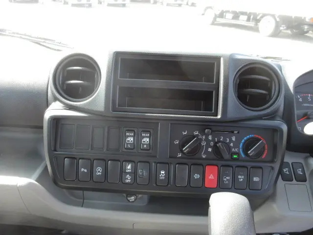 トヨタ ダイナ 2WG-GDY232(2WD)の写真17