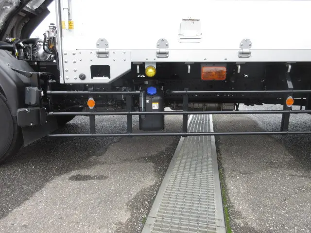 いすゞ フォワード 2RG-FSR90T4(2WD)の写真34