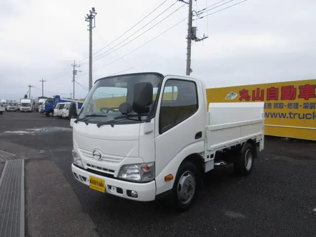 日野 デュトロ TKG-XZU675M(4WD)の写真1