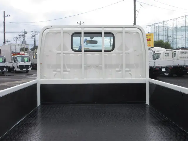 日野 デュトロ TKG-XZU675M(4WD)の写真8