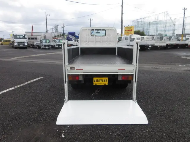 日野 デュトロ TKG-XZU675M(4WD)の写真12