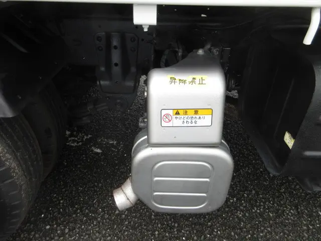 日野 デュトロ TKG-XZU675M(4WD)の写真41