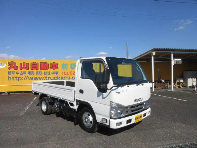 いすゞ エルフ 2RG-NHR88A(2WD)の写真2