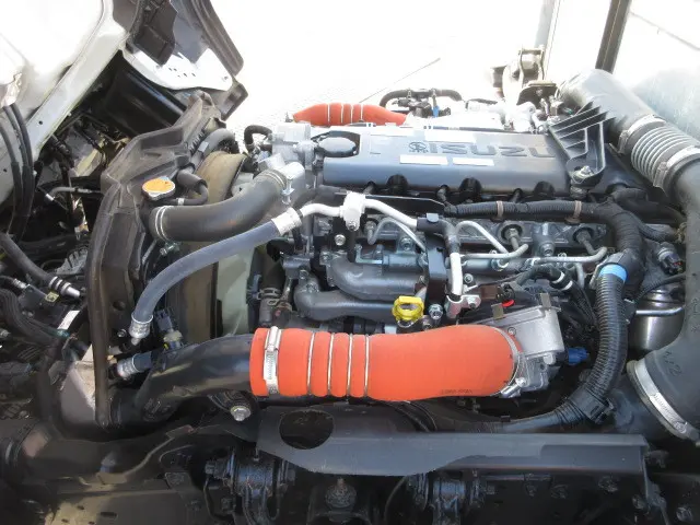 いすゞ エルフ 2RG-NHR88A(2WD)の写真27