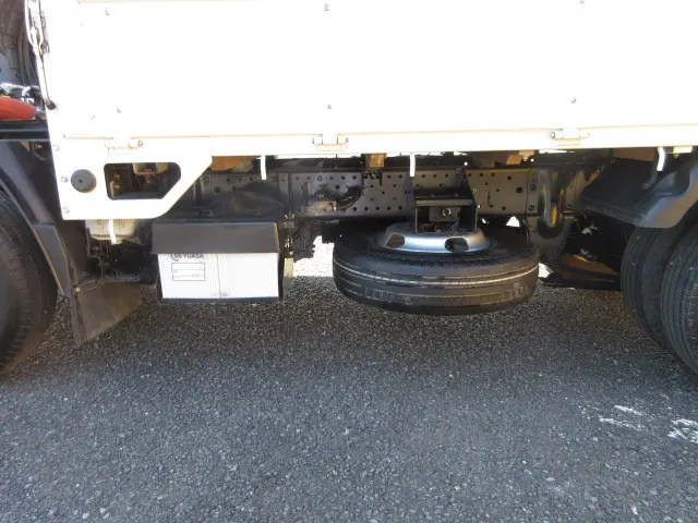 いすゞ エルフ 2RG-NHR88A(2WD)の写真37