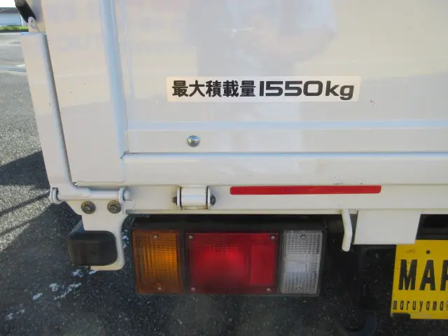 いすゞ エルフ 2RG-NHR88A(2WD)の写真43