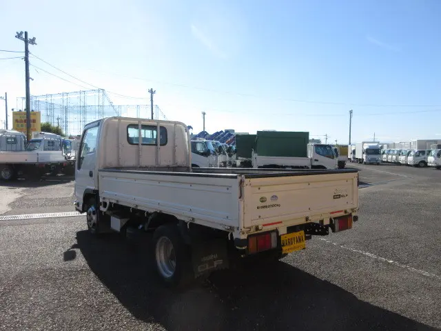 いすゞ エルフ TRG-NJR85A(2WD)の写真4