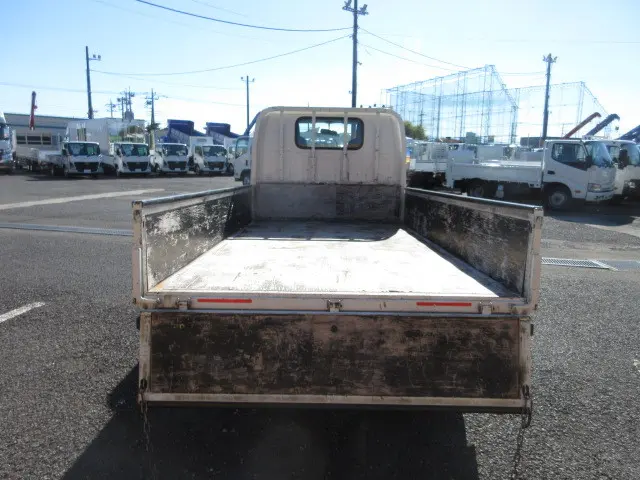 いすゞ エルフ TRG-NJR85A(2WD)の写真8