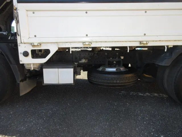 いすゞ エルフ TRG-NJR85A(2WD)の写真37