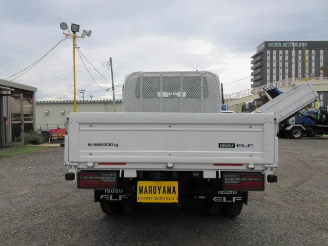 いすゞ エルフ 2WG-NJS88AF(4WD)の写真7
