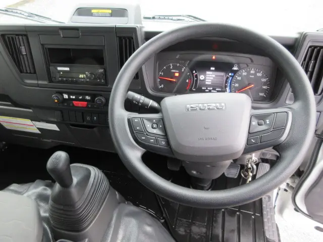 いすゞ エルフ 2WG-NJS88AF(4WD)の写真16