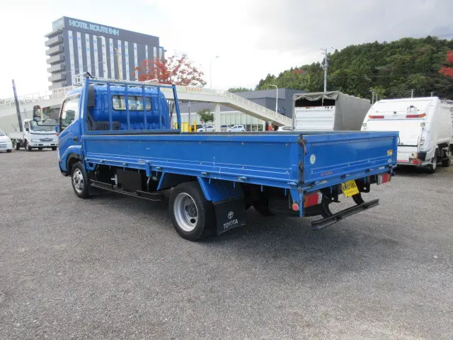 トヨタ ダイナ KK-XZU410(2WD)の写真3